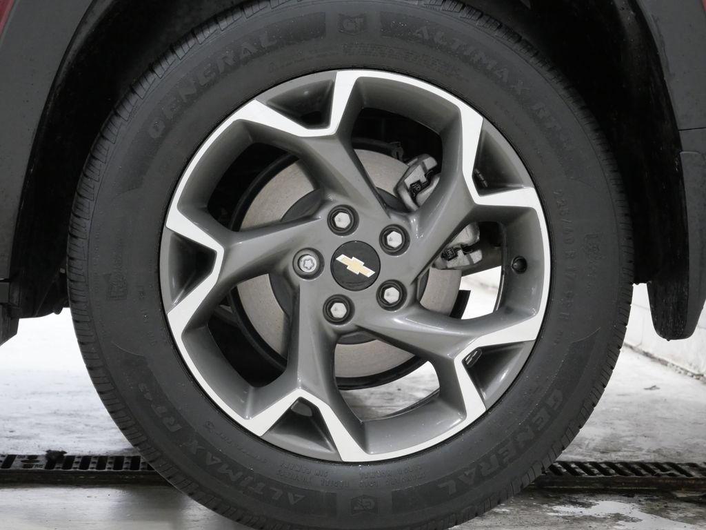 Used 2024 Chevrolet Trax LT w/ Driver Confidence Package FWD image 9