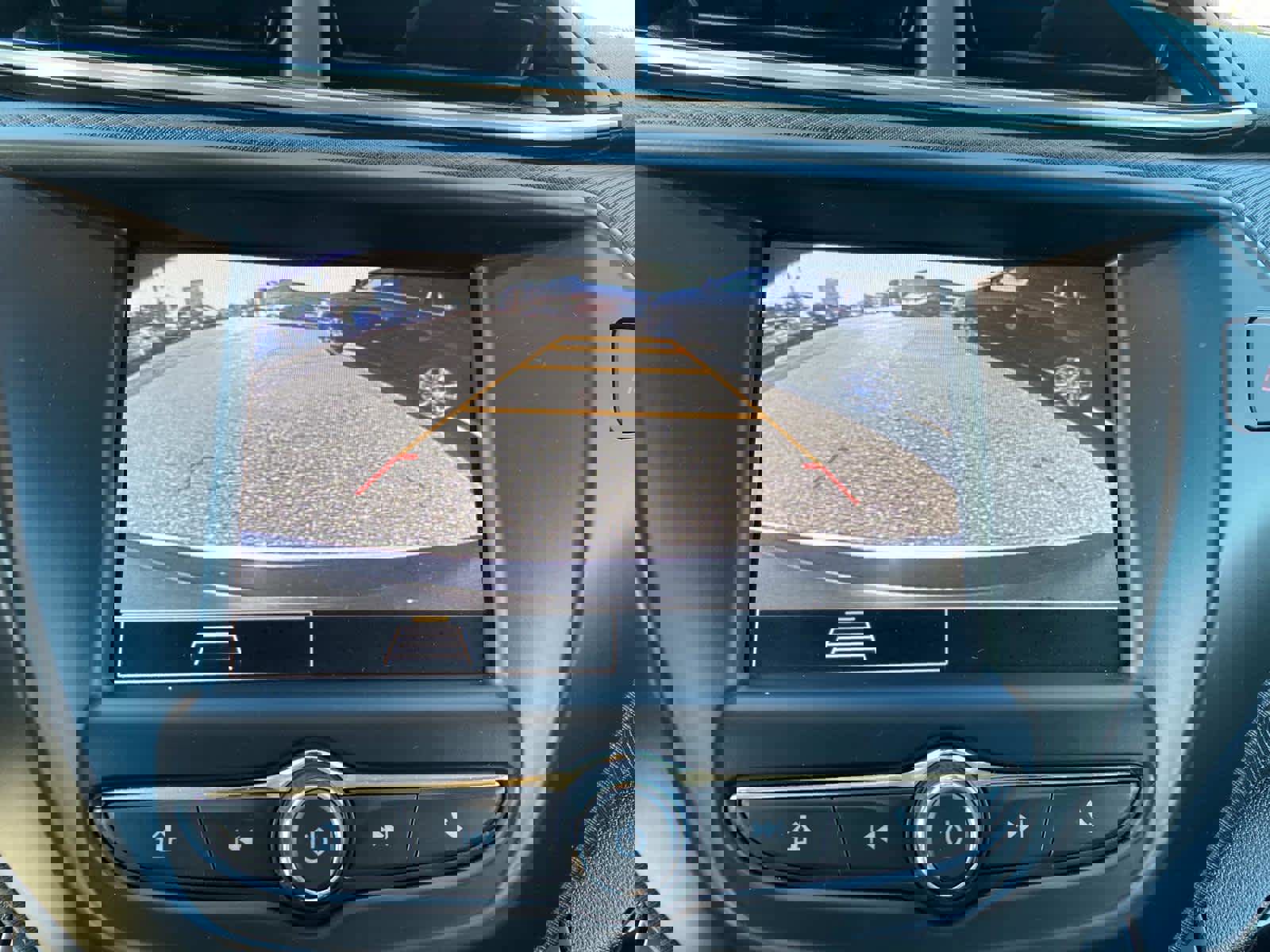 Used 2023 Chevrolet TrailBlazer LT image 12