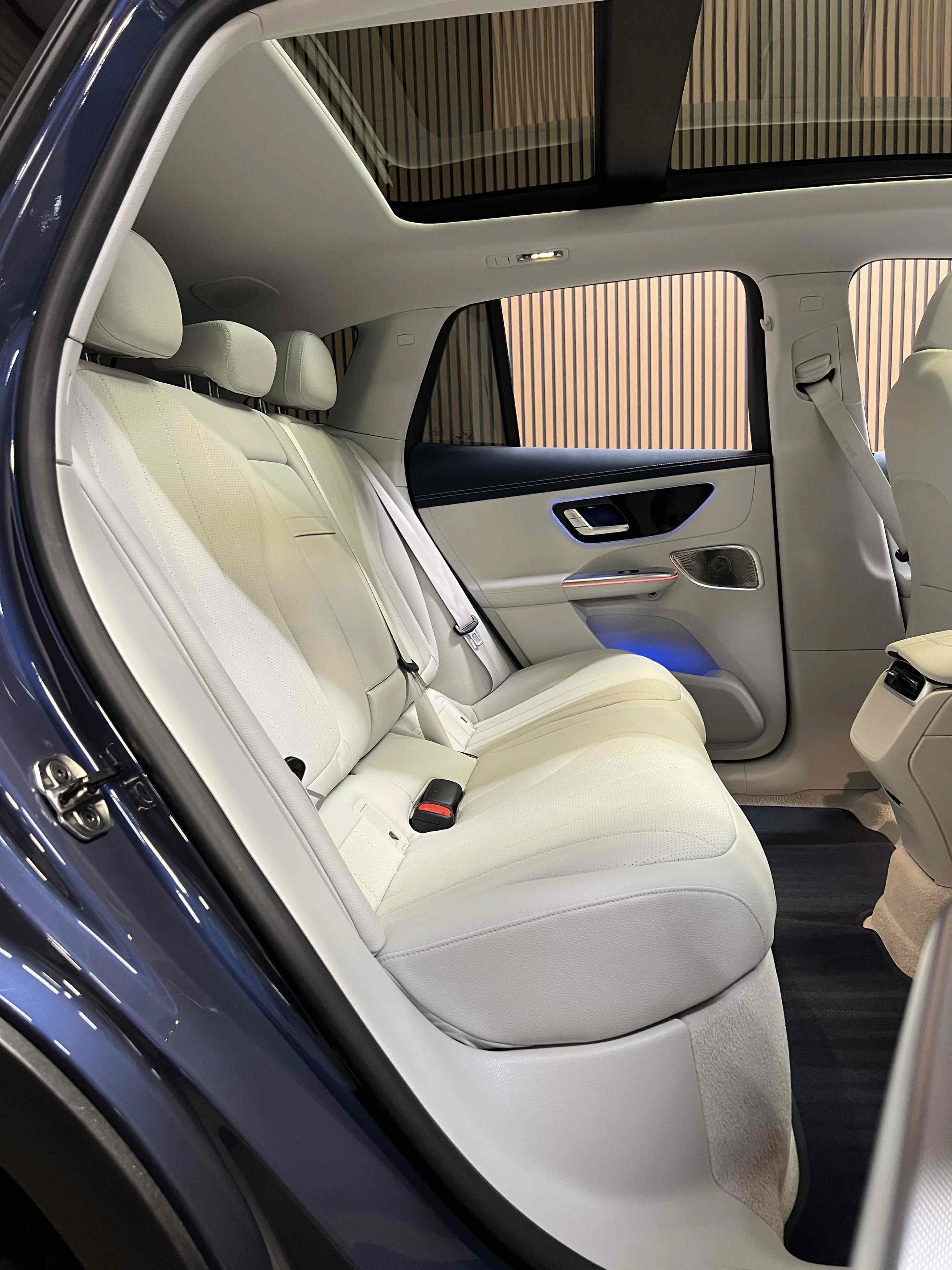 Used 2023 Mercedes-Benz EQE 350+ SUV w/ AMG Line Exterior Package image 37