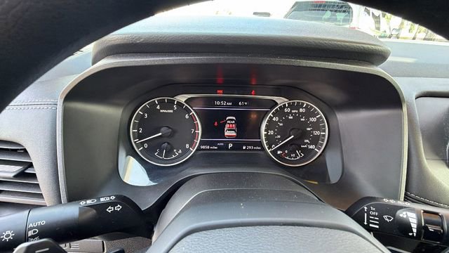 Used 2025 Nissan Rogue S image 29