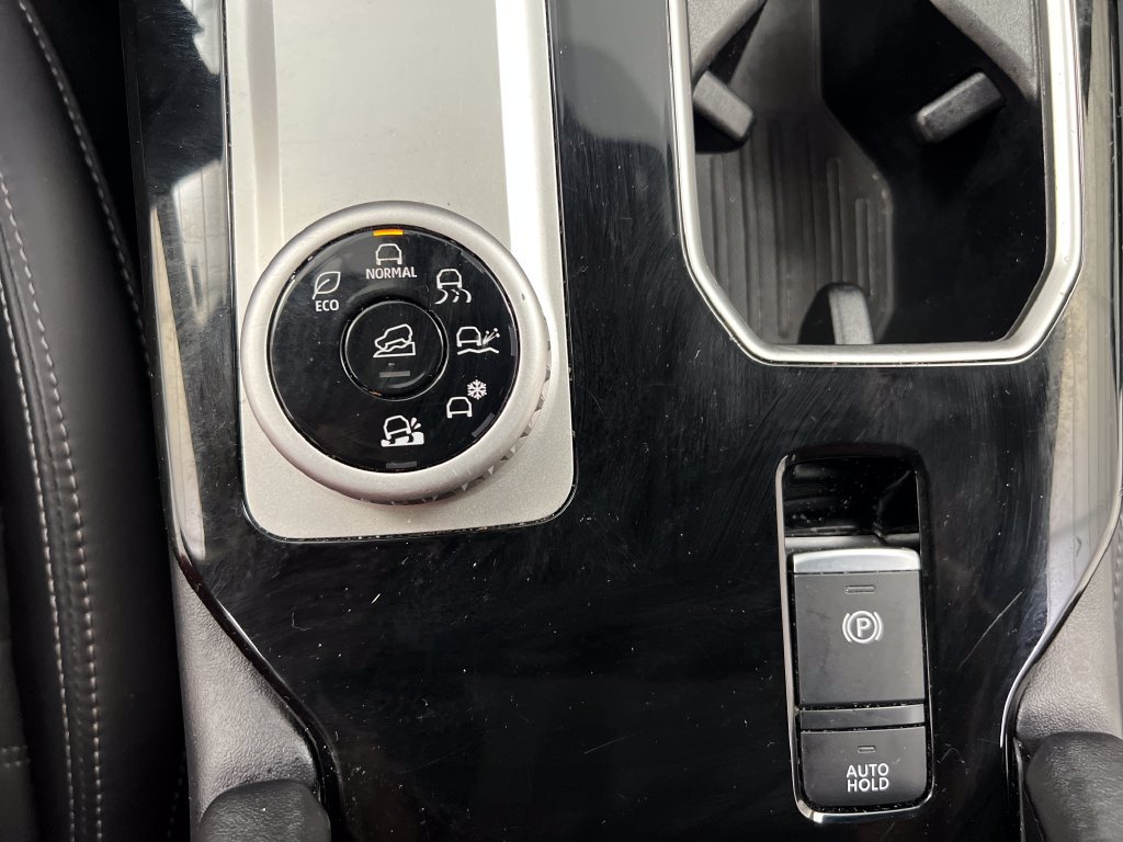 Used 2025 Mitsubishi Outlander SE AWD/4WD image 58