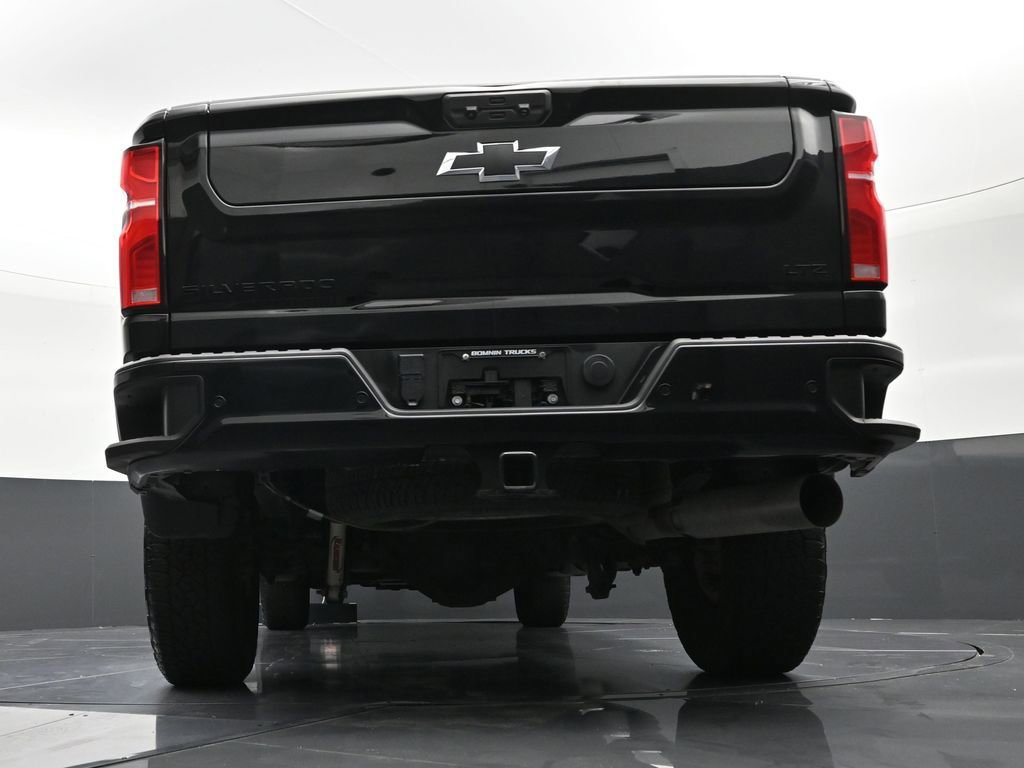 Used 2024 Chevrolet Silverado 2500 LTZ w/ LTZ Plus Package AWD/4WD image 23