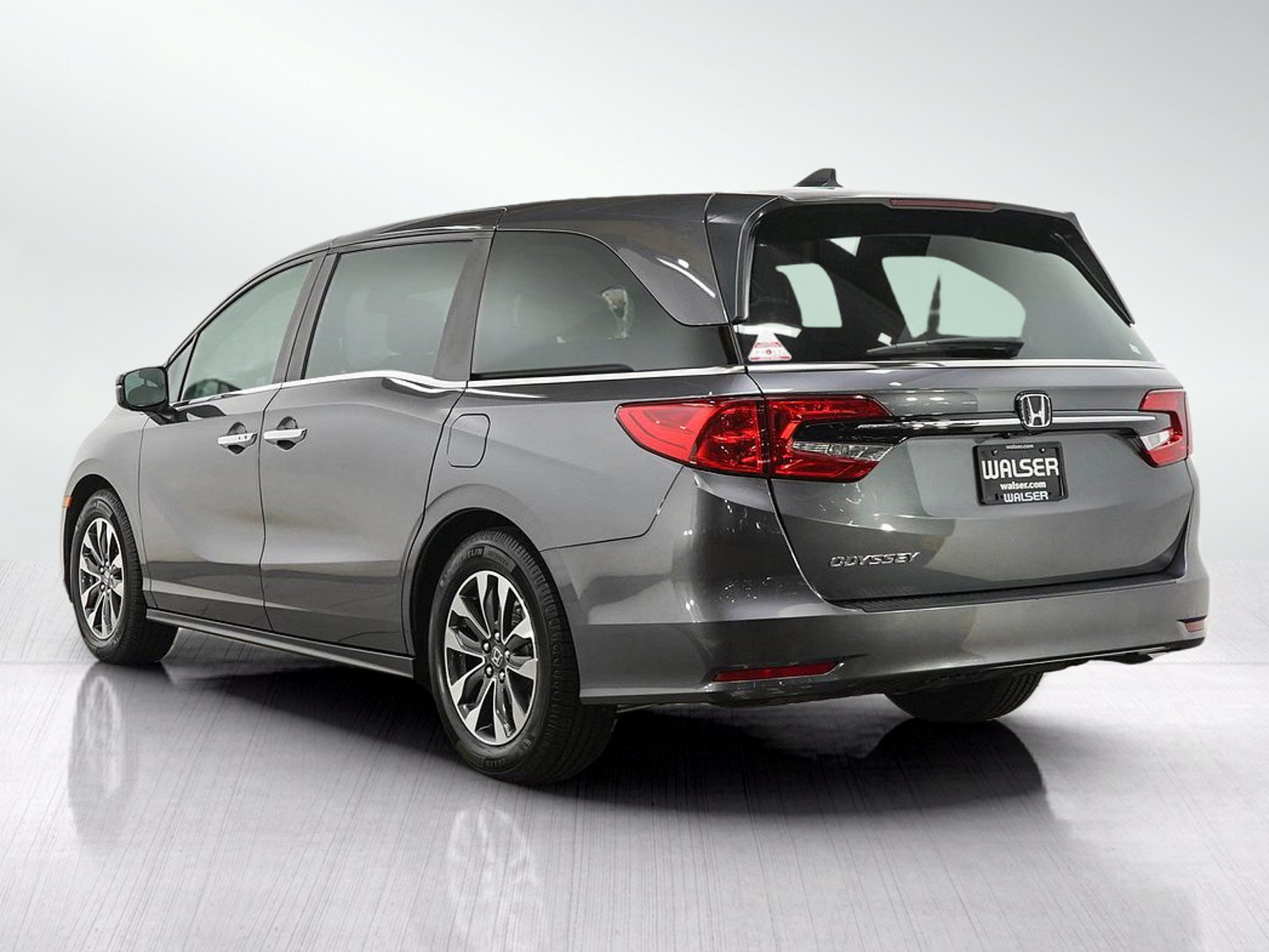 Used 2022 Honda Odyssey EX-L image 3