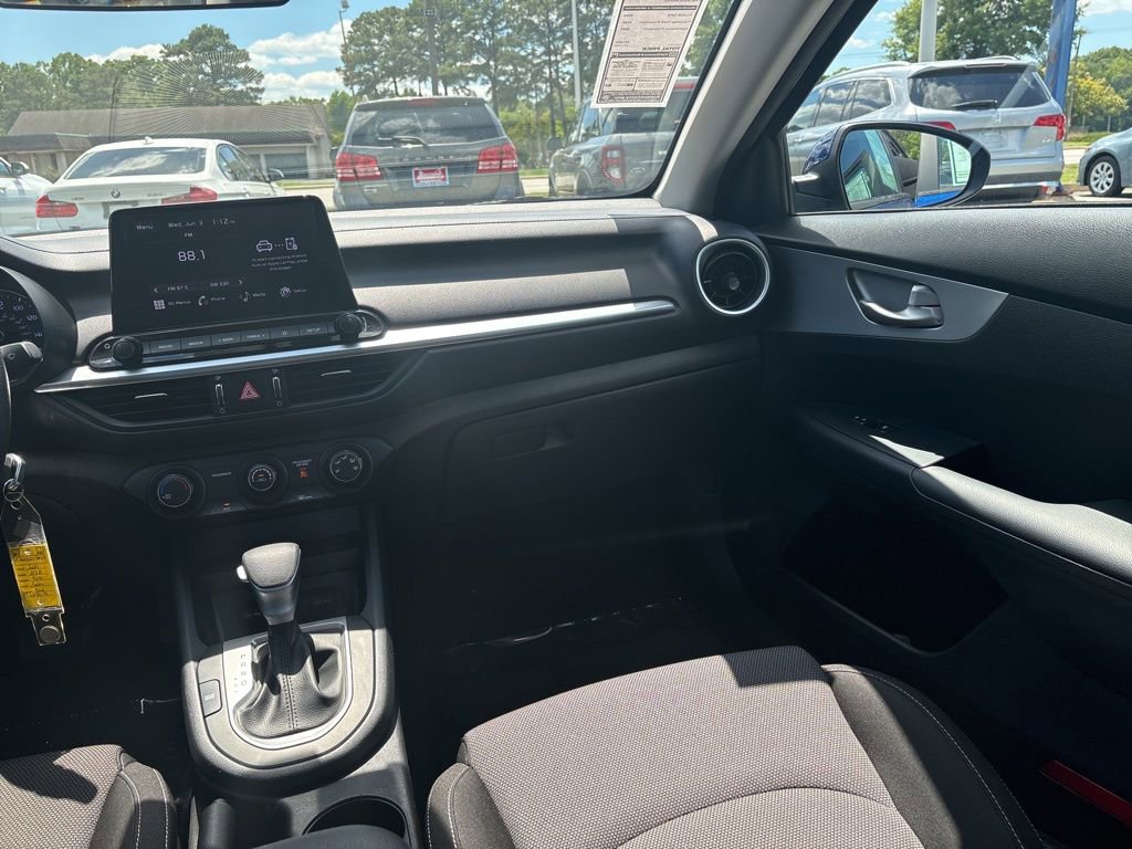 Used 2023 Kia Forte LXS FWD image 34