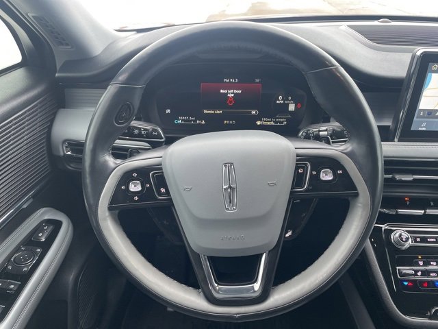 Used 2022 Lincoln Corsair Reserve w/ Equipment Group 201A image 23