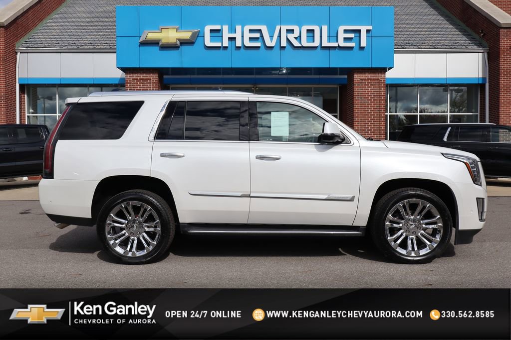 Used 2019 Cadillac Escalade Luxury w/ LPO, Radiant Package