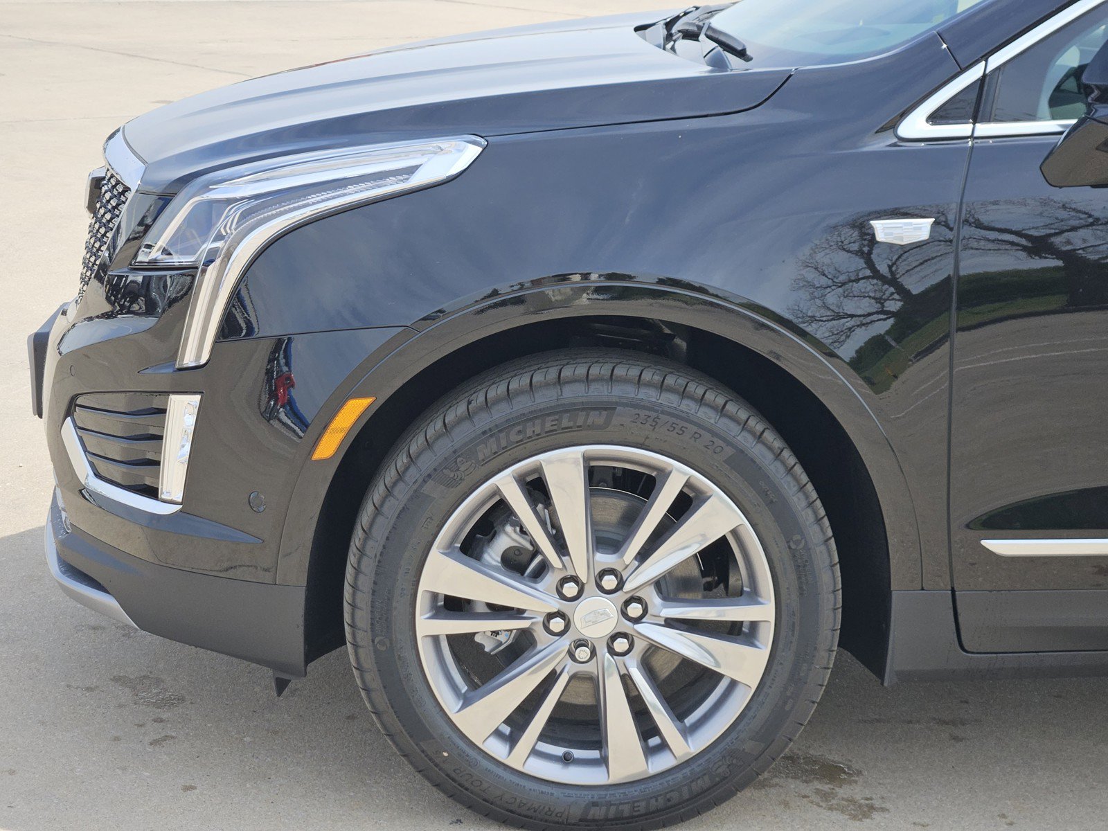 New 2026 Cadillac XT5 Luxury FWD image 6