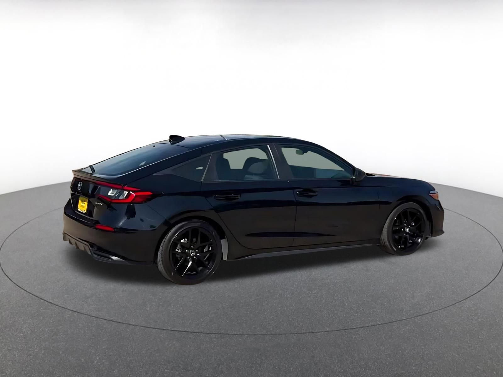 Used 2025 Honda Civic Sport image 15