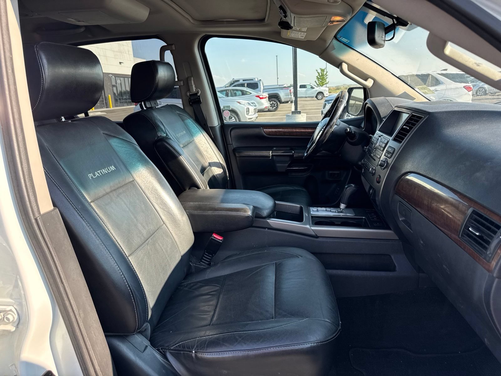 Used 2014 Nissan Armada Platinum AWD/4WD image 11