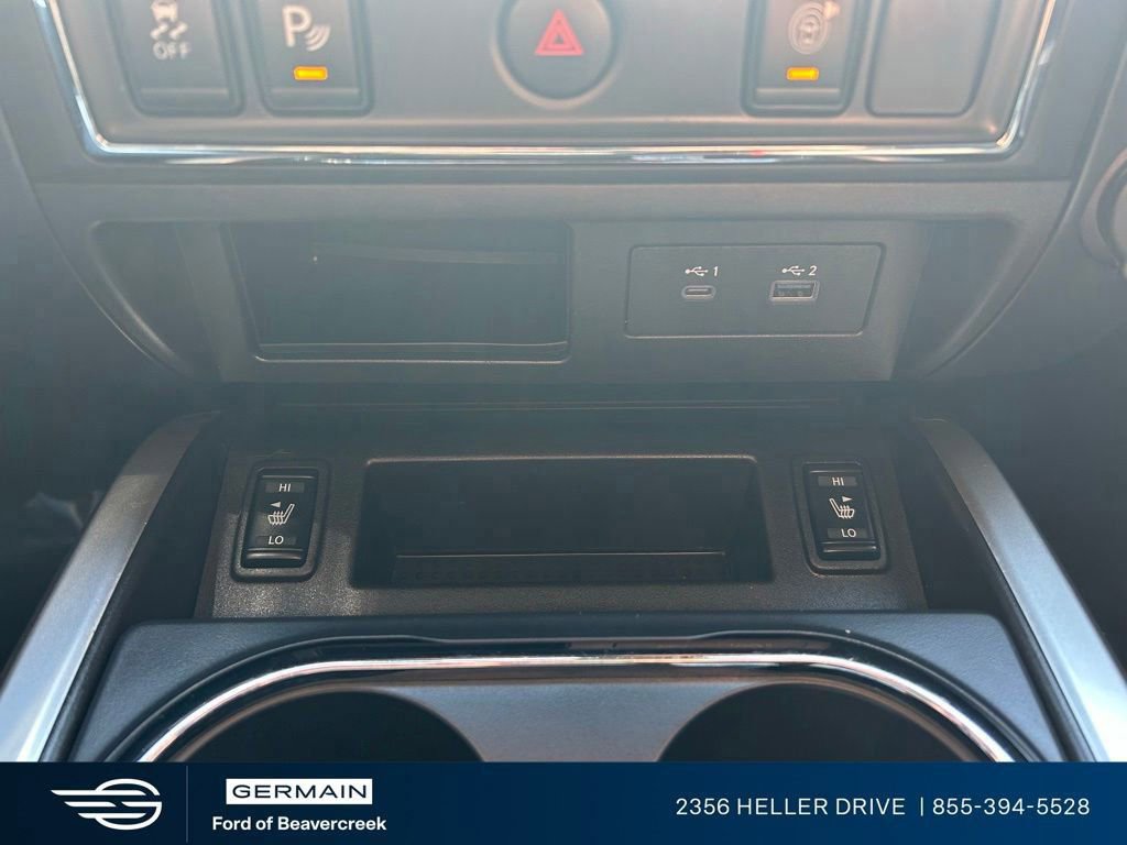 Used 2023 Nissan Titan SV w/ SV Convenience Package RWD image 26