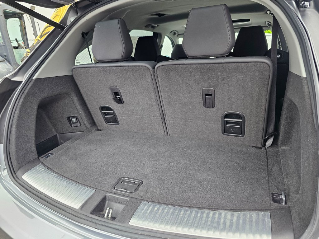 Used 2016 Acura MDX SH-AWD image 14