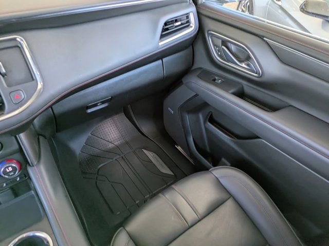 Used 2023 Chevrolet Suburban RST w/ Luxury Package image 15