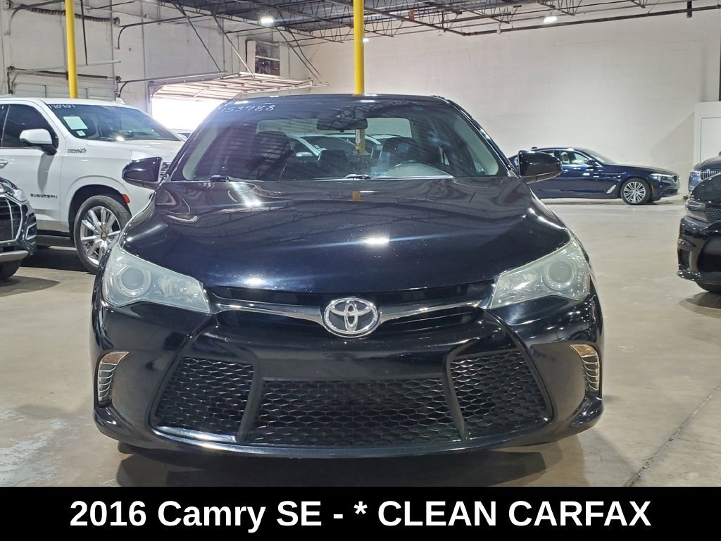 Used 2016 Toyota Camry SE FWD image 2