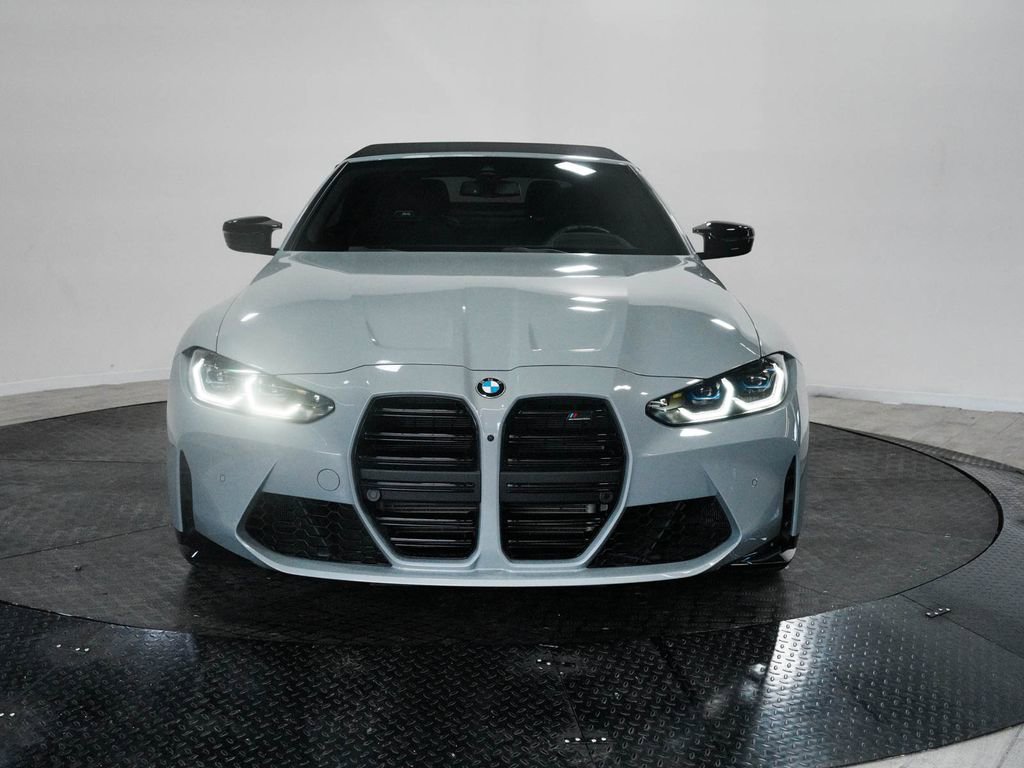 Used 2022 BMW M4 xDrive Competition w/ Executive Package AWD/4WD image 2