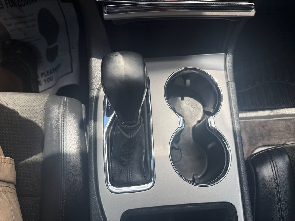 Used 2019 Jeep Grand Cherokee Altitude RWD image 27