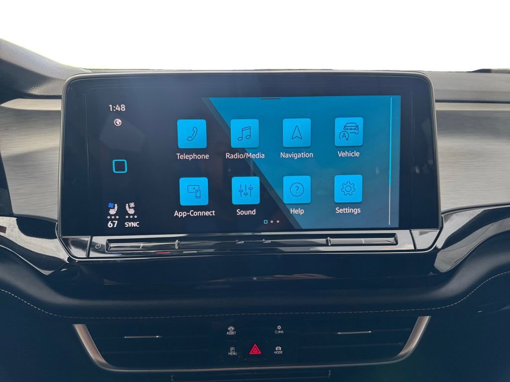 Used 2024 Volkswagen Atlas Cross Sport SE image 25