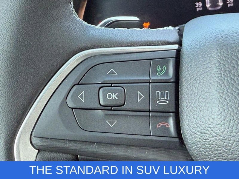 New 2025 Jeep Grand Cherokee Laredo X w/ Luxury Tech Group I image 13