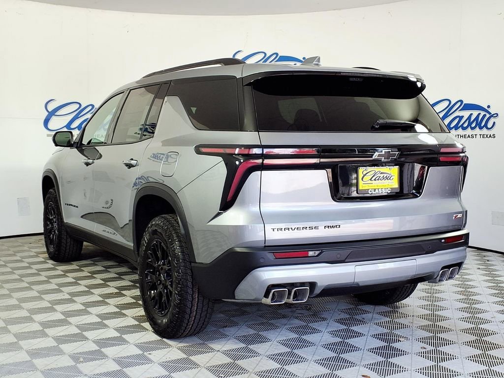 New 2026 Chevrolet Traverse Z71 w/ Driver Confidence Package AWD/4WD image 2