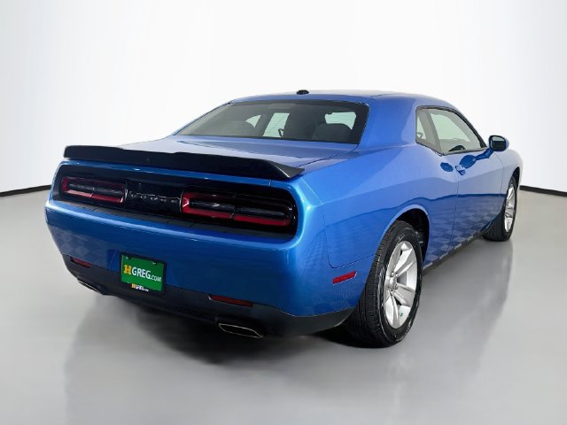 Used 2023 Dodge Challenger SXT RWD image 10