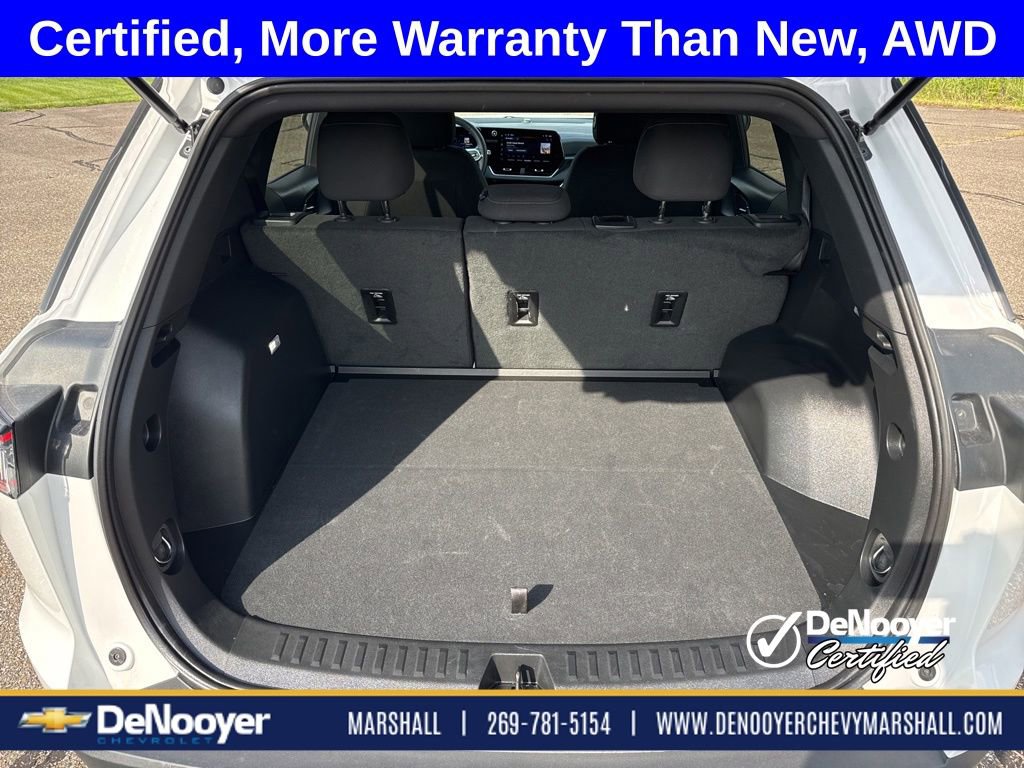 Used 2026 Chevrolet Equinox LT AWD/4WD image 9
