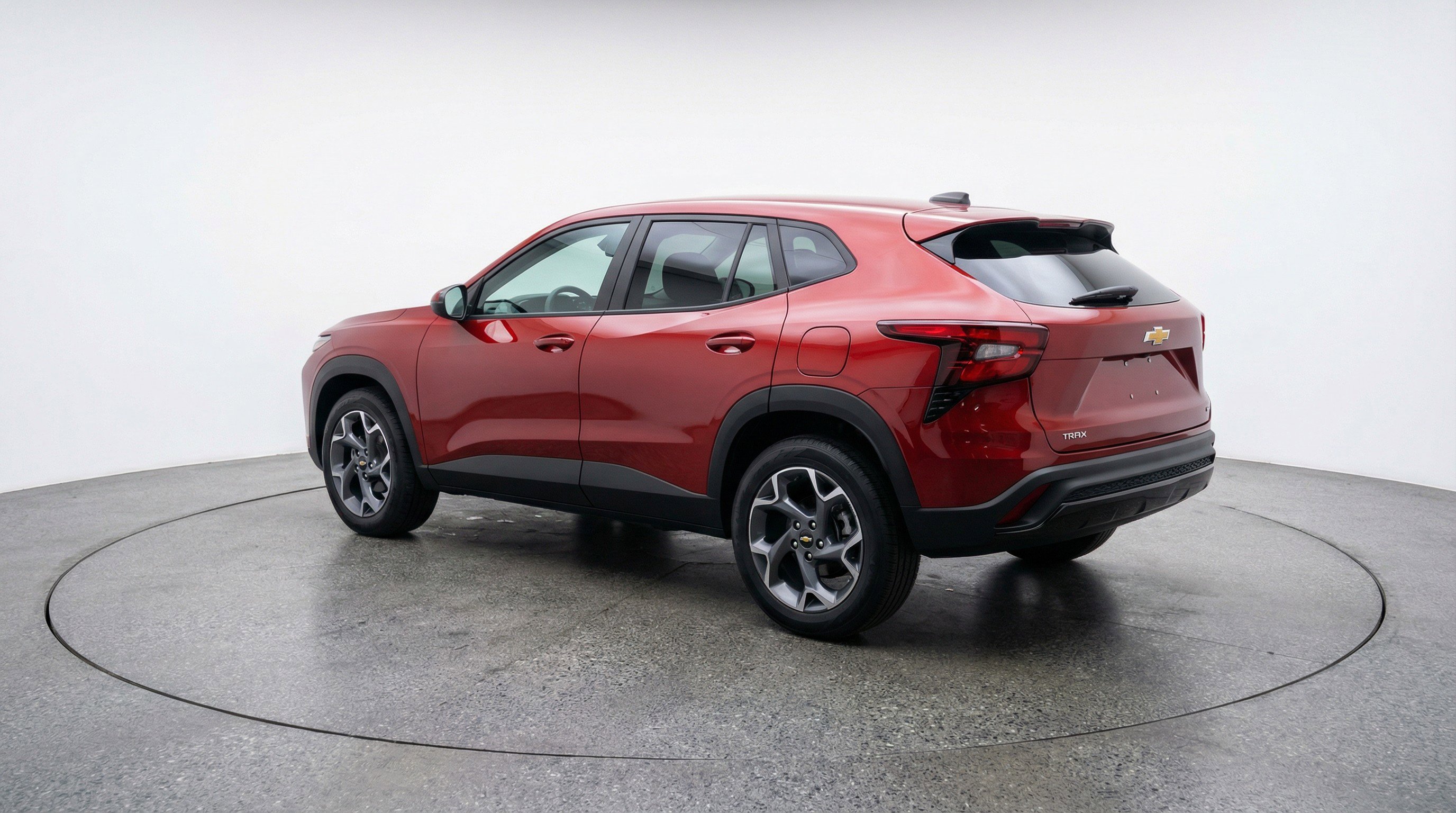 Used 2025 Chevrolet Trax LT w/ LT Convenience Package image 6