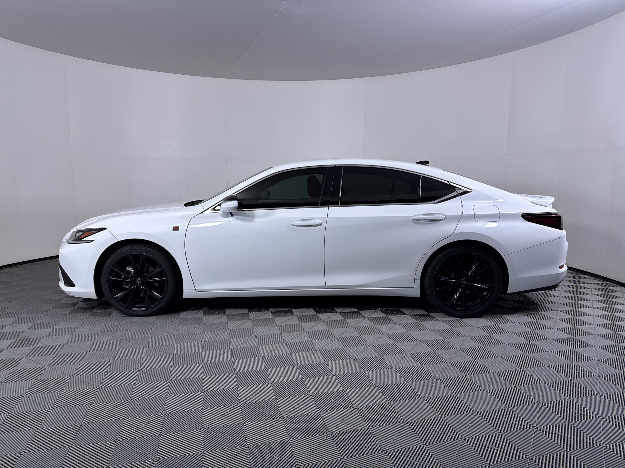 Used 2023 Lexus ES 350 F Sport FWD image 12