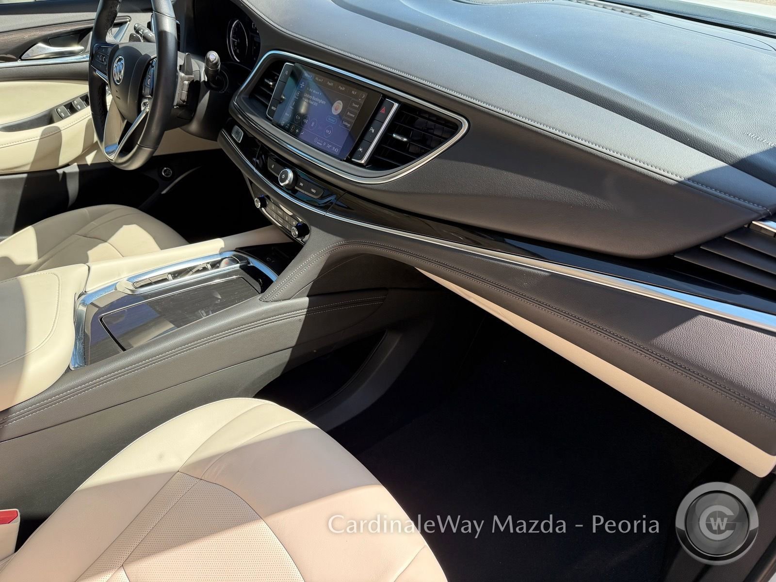 Used 2024 Buick Enclave Essence w/ Technology Package FWD image 13