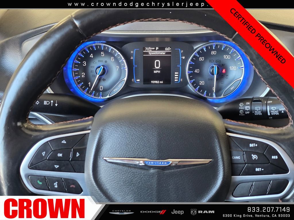 Certified 2020 Chrysler Pacifica Touring-L image 32
