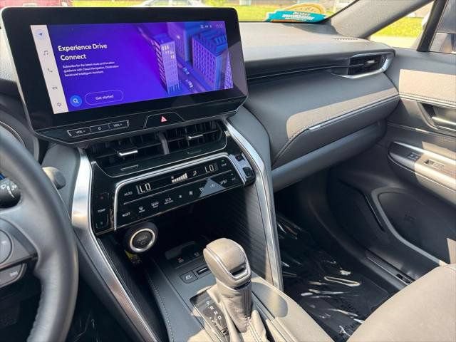 Certified 2024 Toyota Venza XLE AWD/4WD image 59