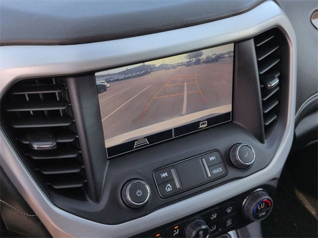 Used 2023 GMC Acadia SLE w/ Driver Convenience Package image 14