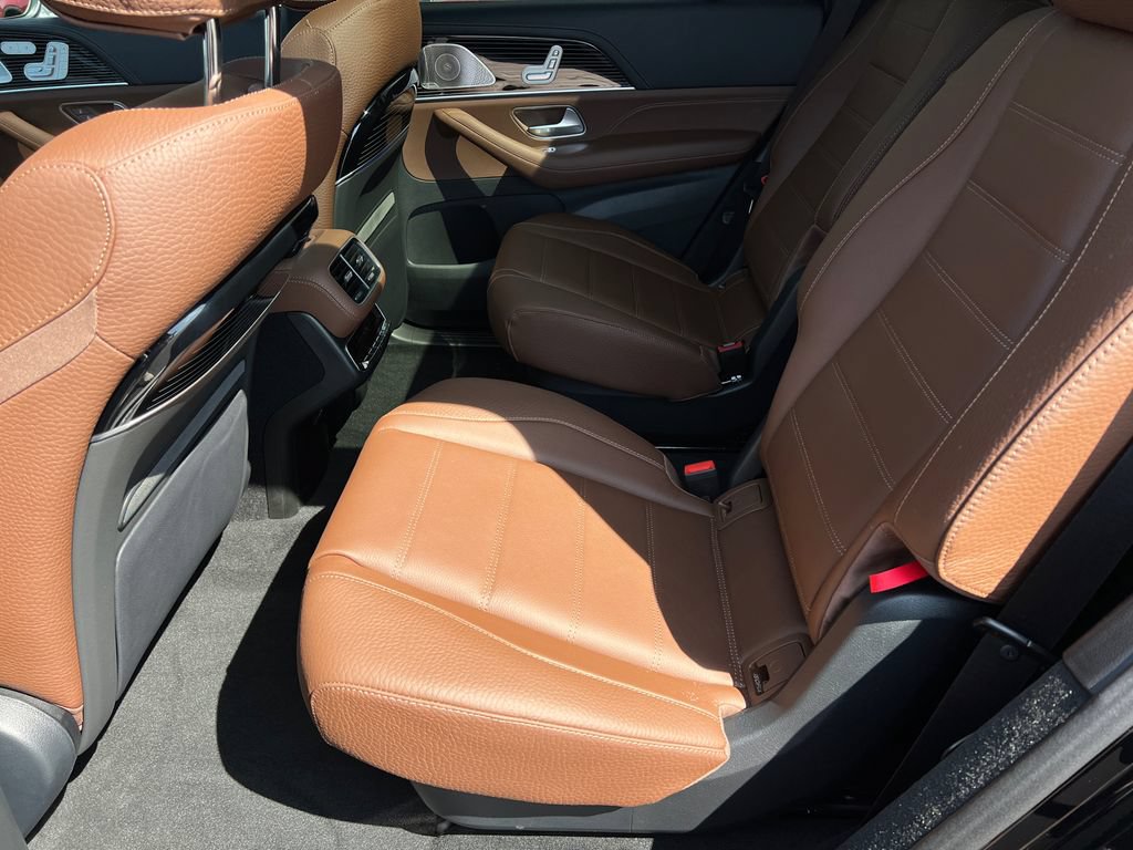 New 2026 Mercedes-Benz GLS 450 4MATIC image 26