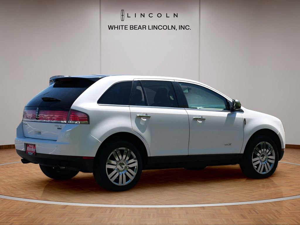 Used 2010 Lincoln MKX AWD image 5