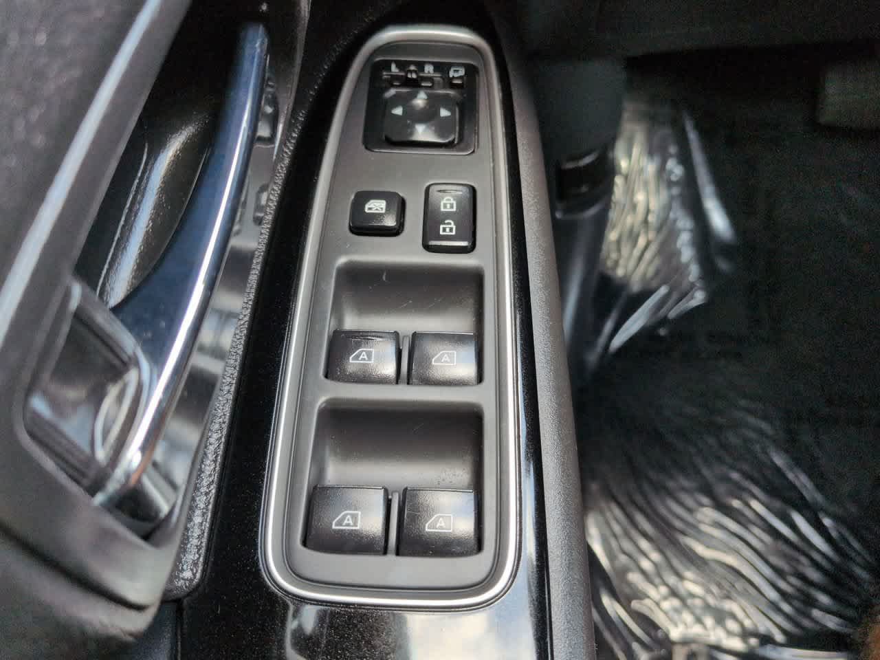 Used 2020 Mitsubishi Outlander GT AWD/4WD image 23