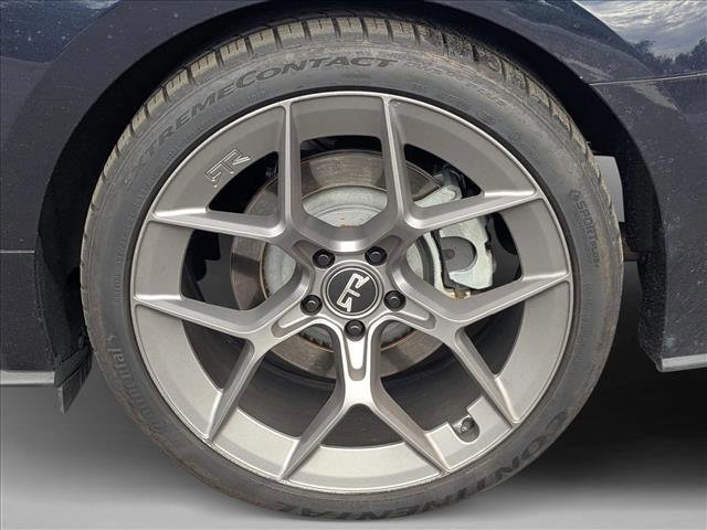 Used 2021 Ford Mustang GT Premium w/ Equipment Group 401A image 10