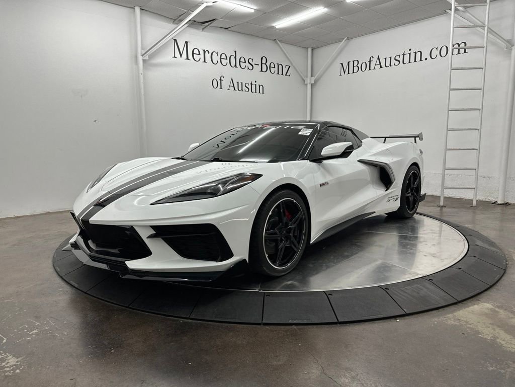 Used 2022 Chevrolet Corvette Stingray Preferred Conv w/ Z51 Performance Package RWD image 3