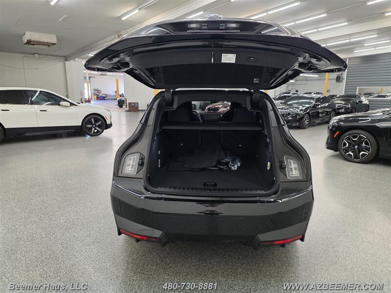 Used 2023 BMW iX M60 w/ Executive Package AWD/4WD image 8
