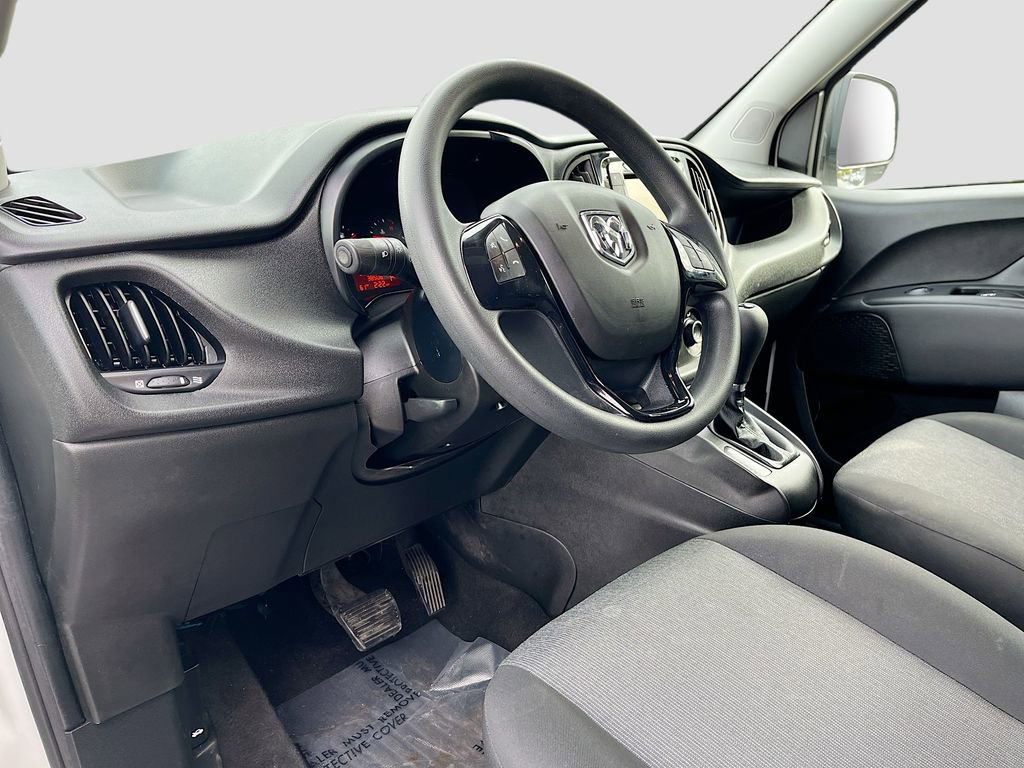 Used 2022 RAM ProMaster City Wagon image 9