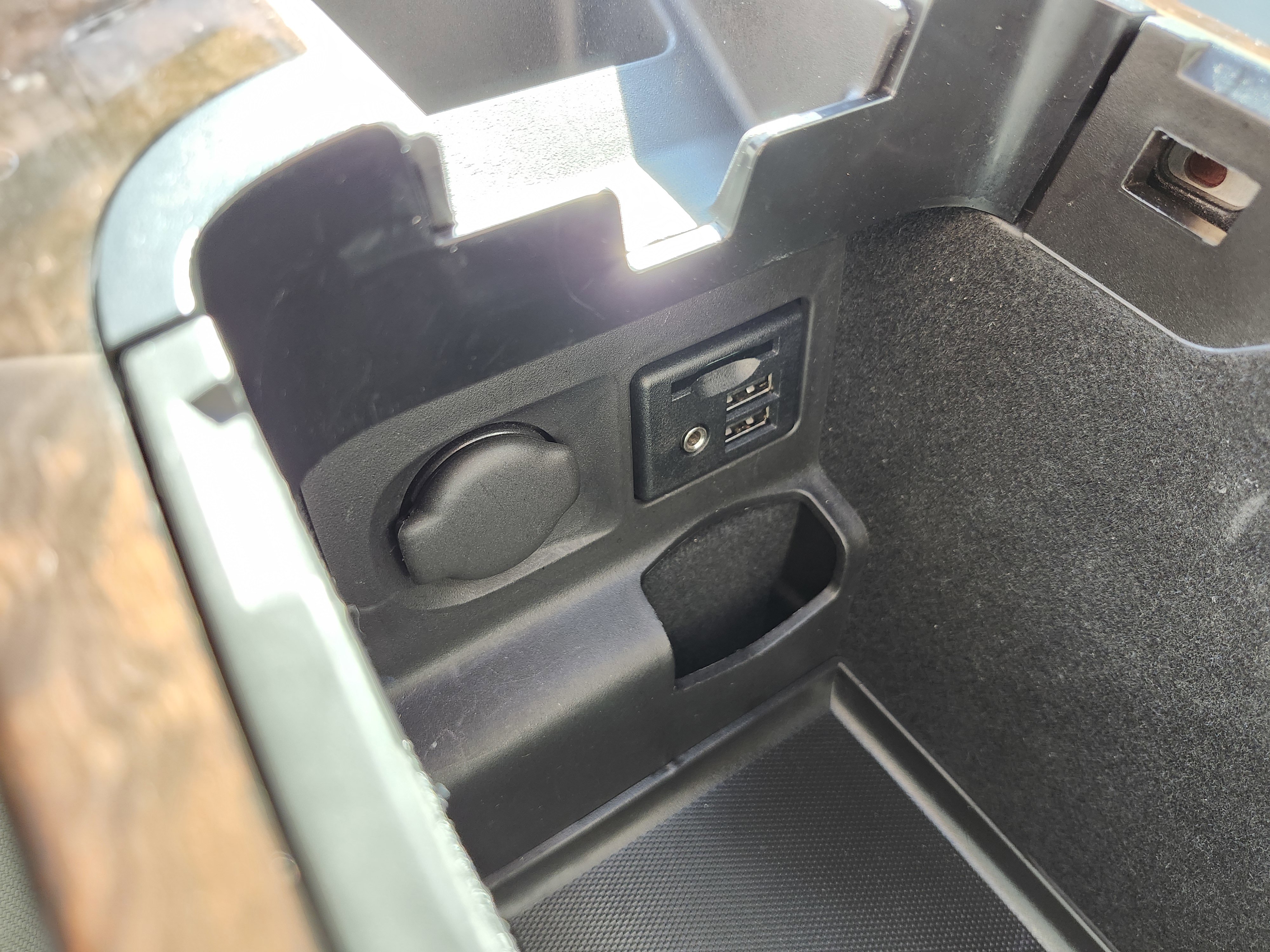 Used 2013 Cadillac XTS Platinum w/ Driver Assist Package image 11