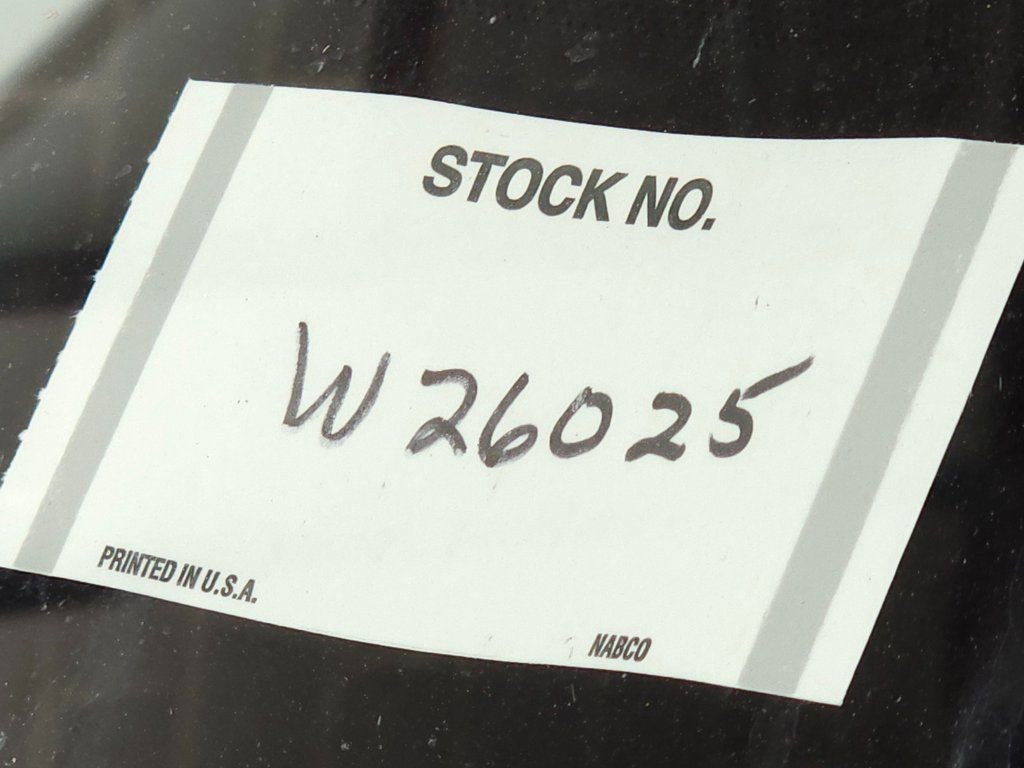 Used 2026 BMW 550e xDrive w/ Premium Package image 34