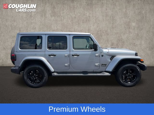 Used 2021 Jeep Wrangler Unlimited Sahara AWD/4WD image 11
