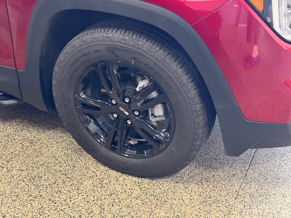 Used 2024 GMC Terrain AT4 w/ LPO, 'HIT The Road' Package image 4