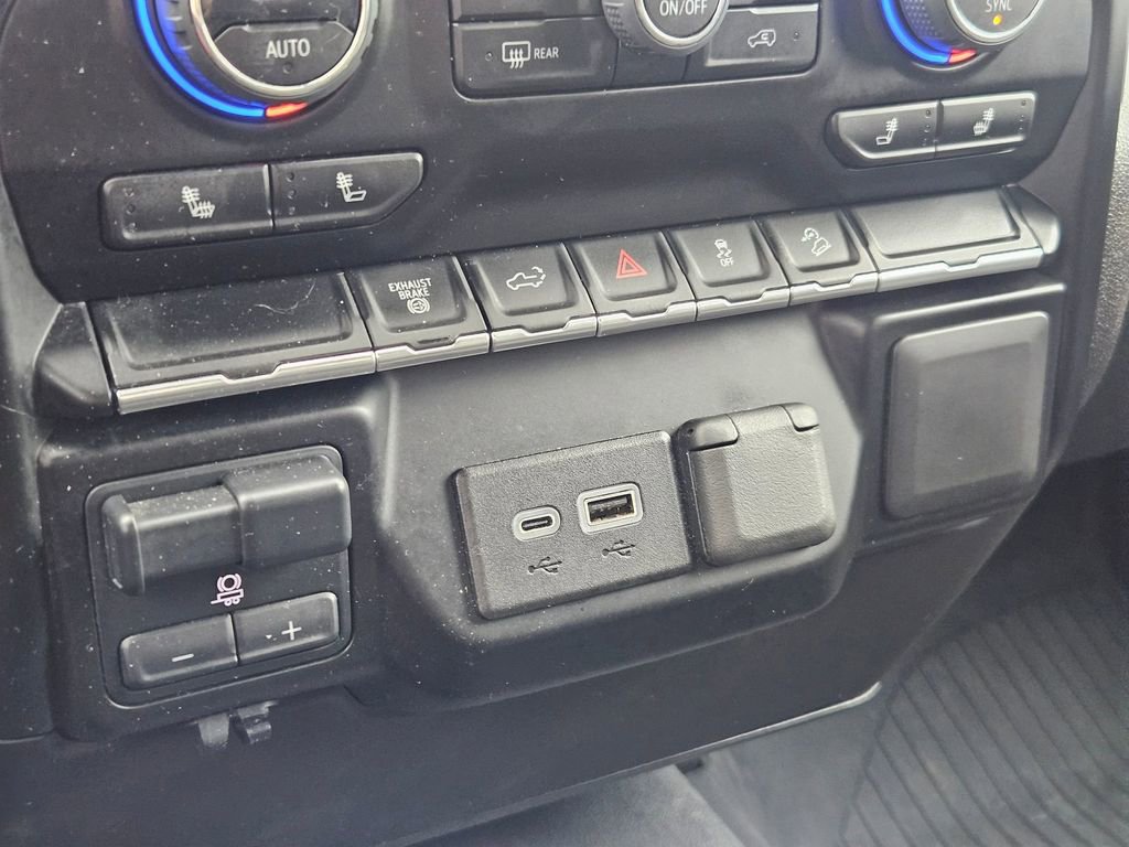 Used 2023 Chevrolet Silverado 2500 LT w/ Convenience Package image 22