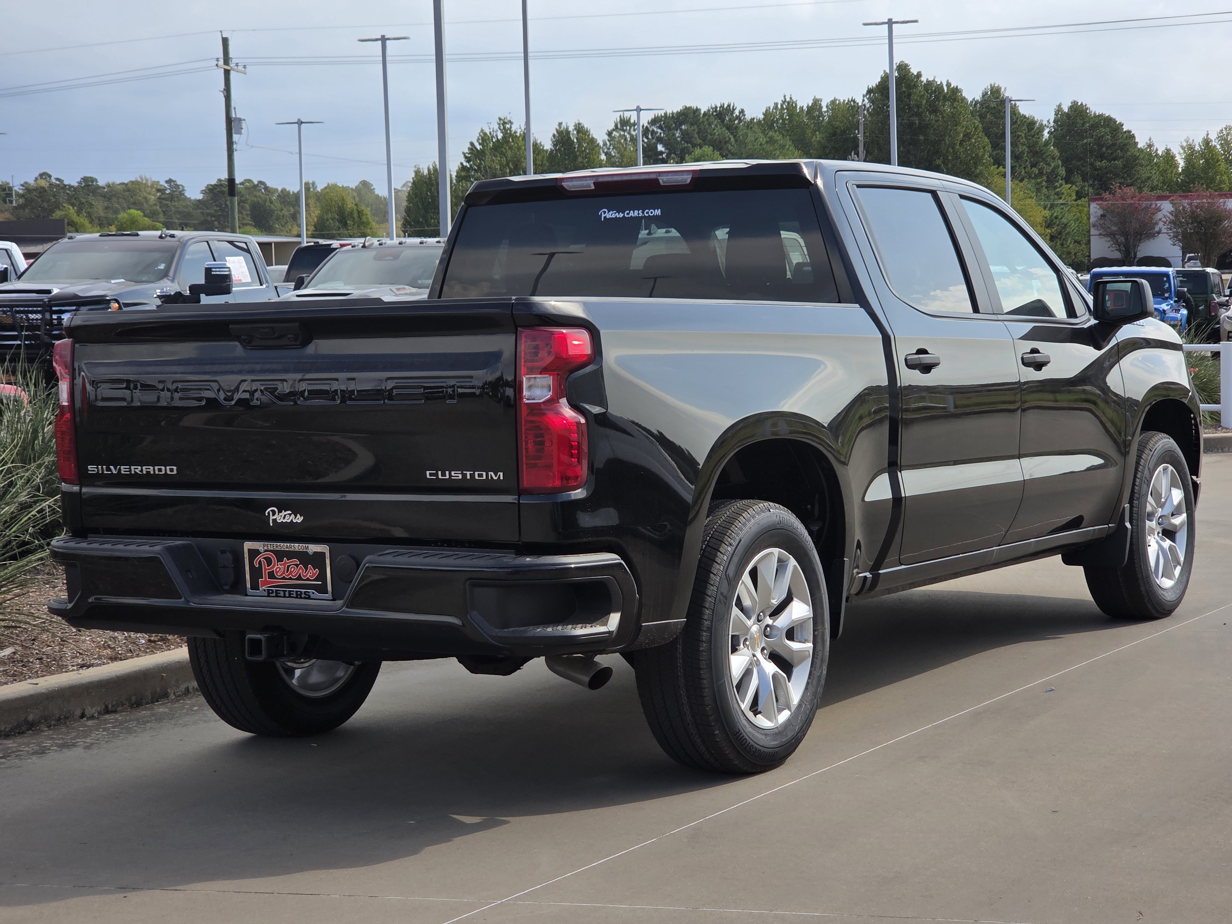 New 2026 Chevrolet Silverado 1500 Custom RWD image 3