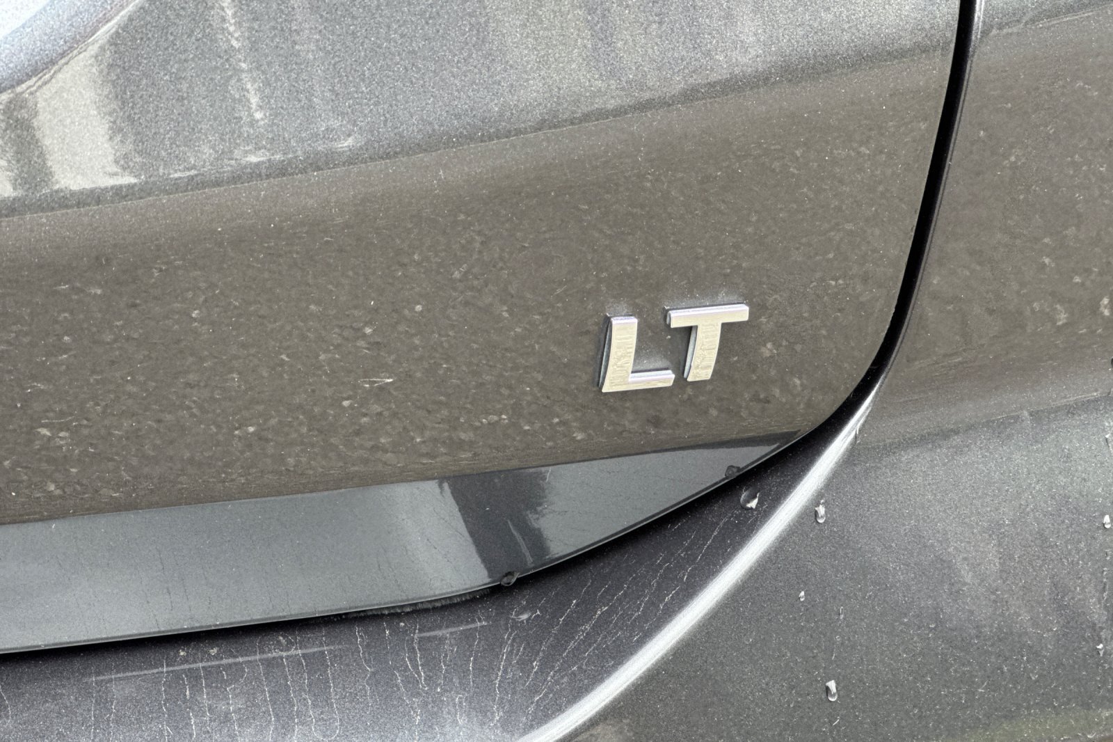 Used 2022 Chevrolet Equinox LT w/ LPO, Floor Liner Package FWD image 25