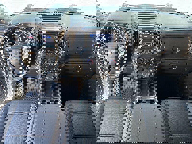 Used 2023 Chevrolet Silverado 2500 LTZ w/ LTZ Premium Package image 30