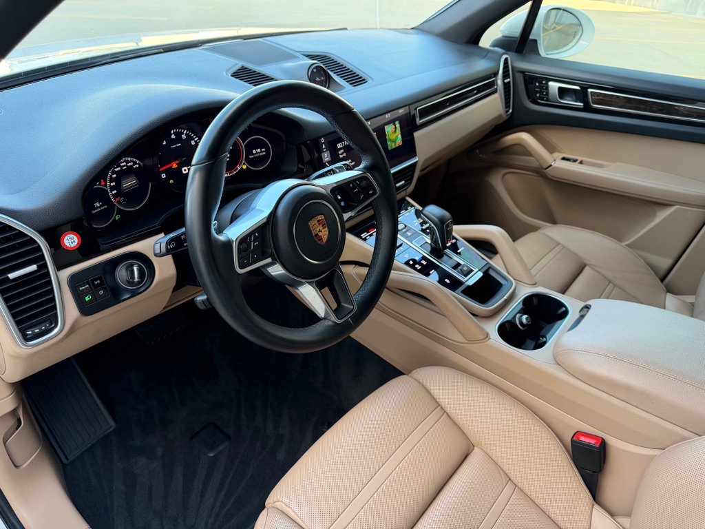 Used 2019 Porsche Cayenne AWD/4WD image 13