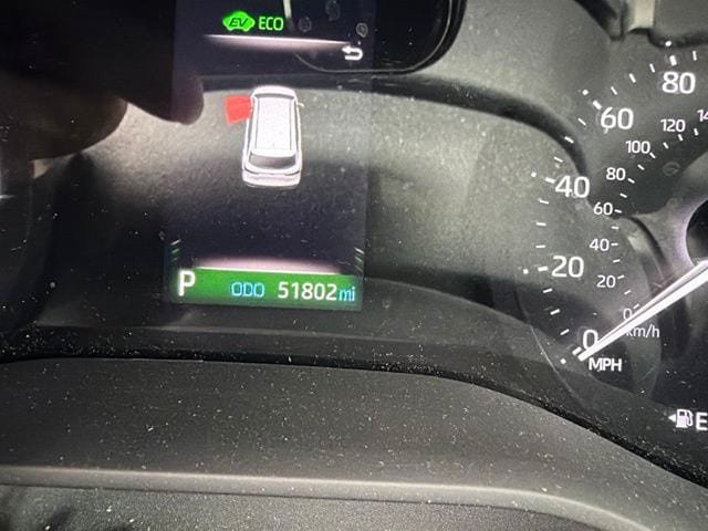 Certified 2024 Toyota Sienna XLE w/ XLE Plus Package FWD image 7