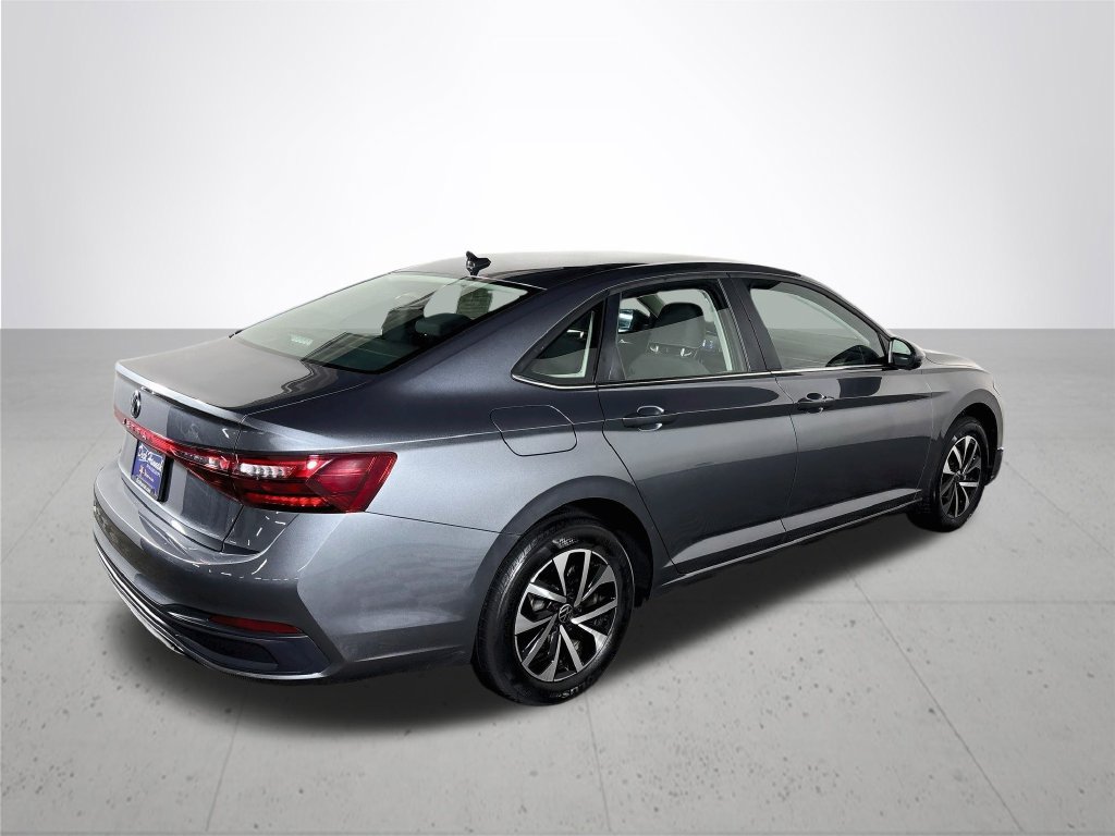 Certified 2025 Volkswagen Jetta S FWD image 7