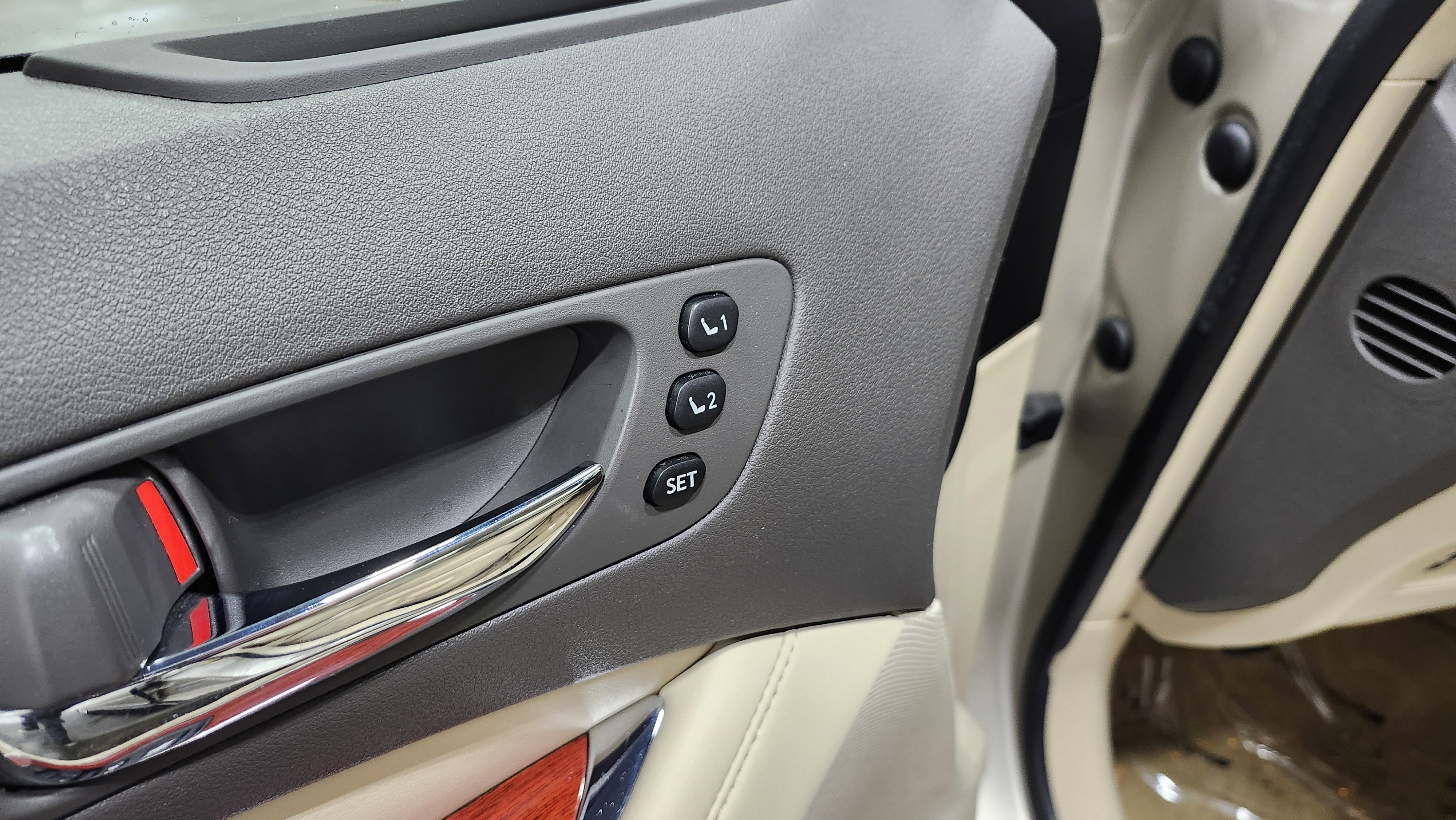 Used 2012 Lexus ES 350 image 26