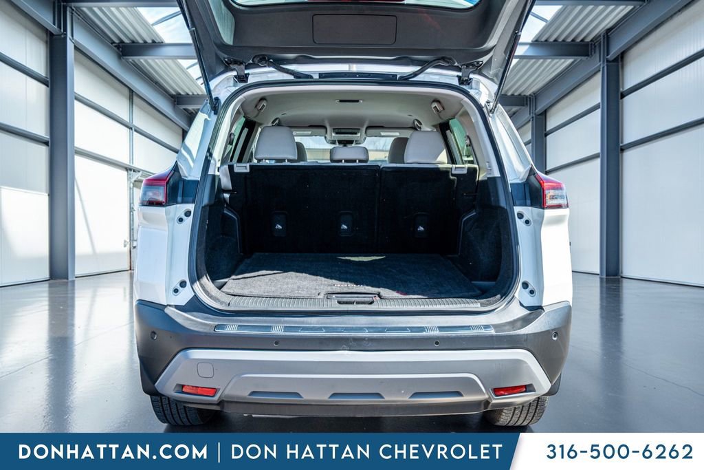 Used 2023 Nissan Rogue SV image 31